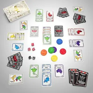 Hasbro Risk Strike F6650