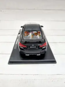 Maisto 1:24 BMW M4 GTS Black 51246M