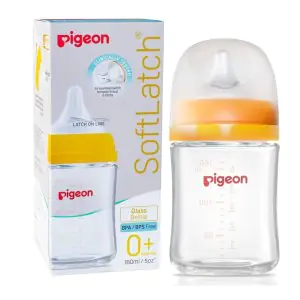 Pigeon Soft Latch Glass Feeding Bottle - 0m+ (Yellow)
