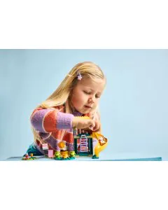 Lego Playground Fun with Bluey and Chloe 11201 (104 Pieces)