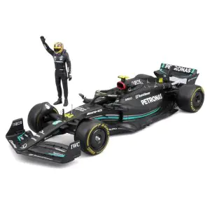 Bburago 1:24 Mercedes-AMG F1 W14E Performance 18-28037H