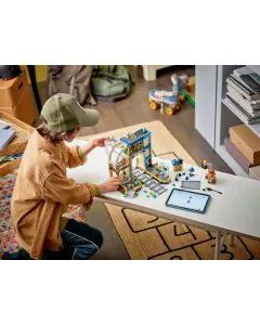 Lego Central Train Station 60469 (752 Pieces)