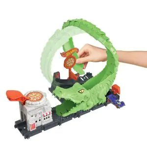 Hot Wheels Gator Loop Attack Playset HKX39