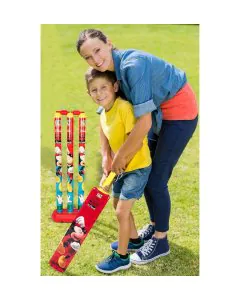 Itoys Disney Mickey Cricket Set