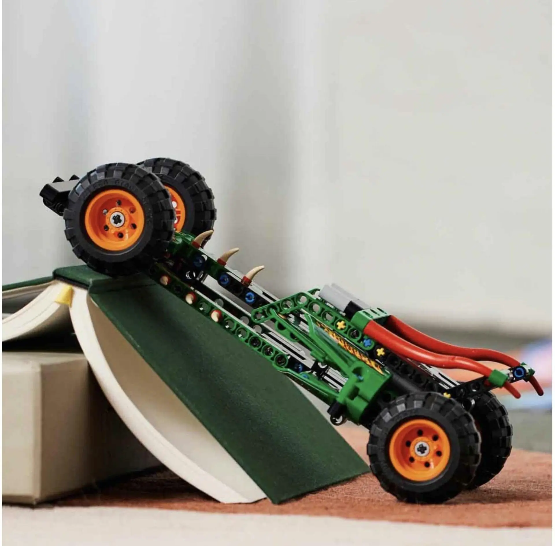 龍 LEGO® 42149 Monster Jam Dragon - ToyPro