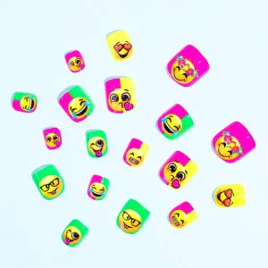 Mirada Magic Manes Press On Nail Set