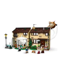 Lego Privet Drive Aunt Marge's Visit 76451 (639 Pieces)