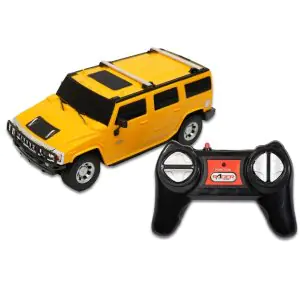 Road Burner Rechargable Hummer H2 Suv Remote Control Car (Yellow)
