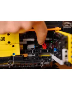 Lego Volvo EC500 Hybrid Excavator 42215 (2359 Pieces)